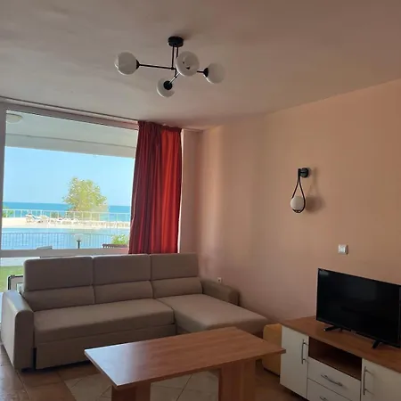 Apartment Seafront Lucky Sveti Vlas
