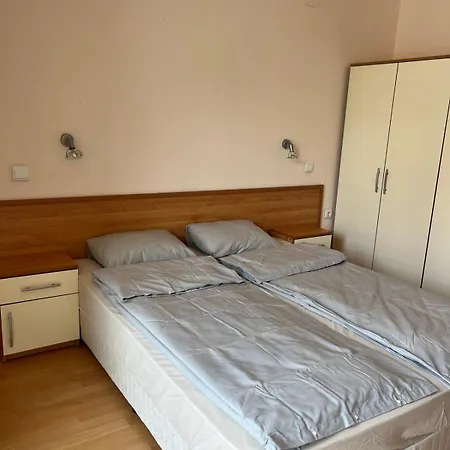 Апартаменты Seafront Lucky *